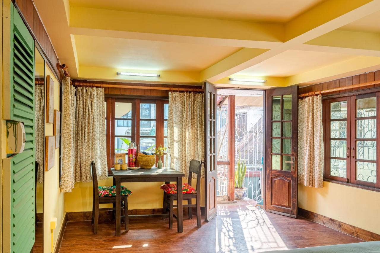 Hanoi Retro 80S Homestay Eksteriør billede
